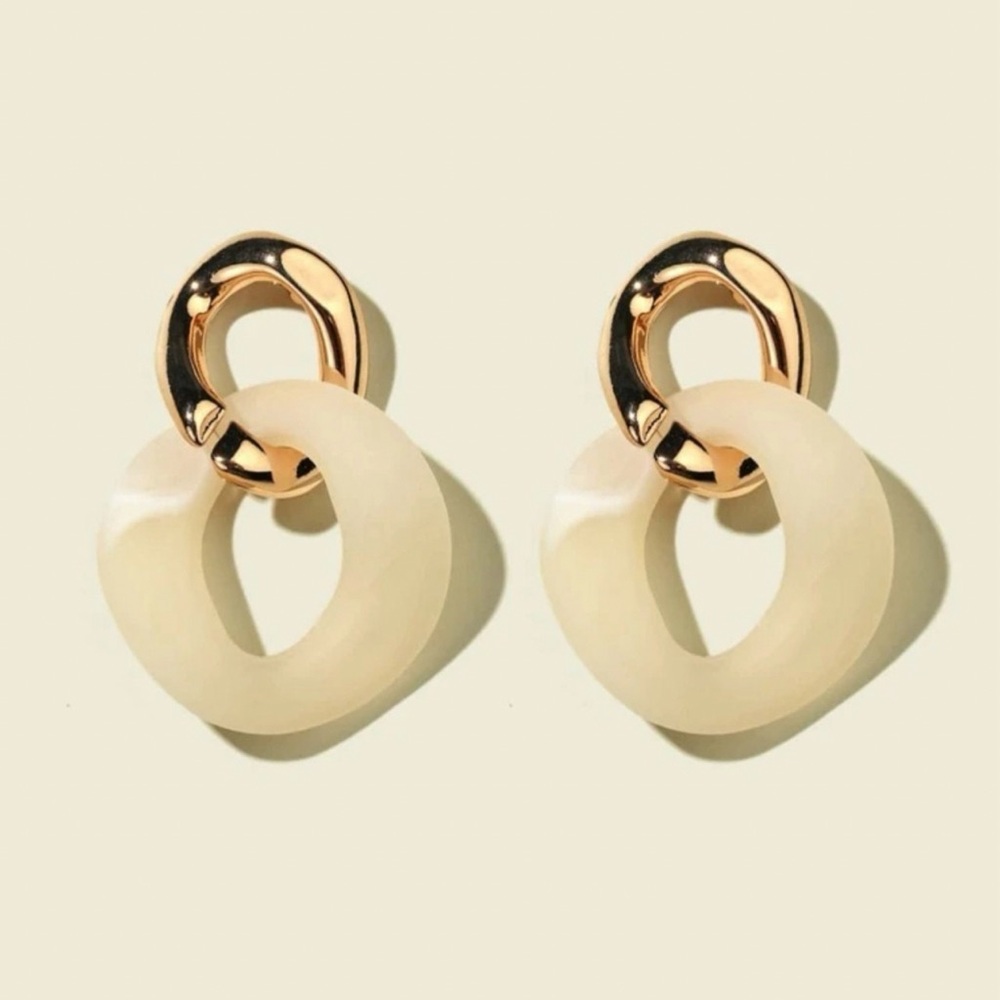 Two Toned Chain Drop Earrings